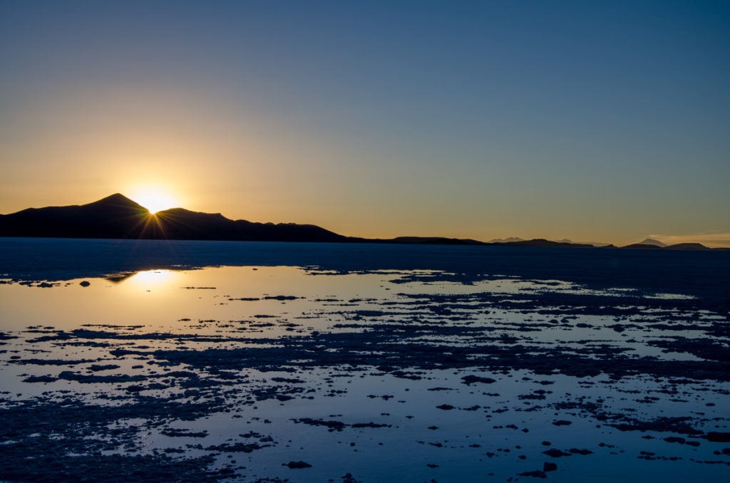 Salar de Uyuni by night Księżycowe krajobrazy na Salar de Uyuni